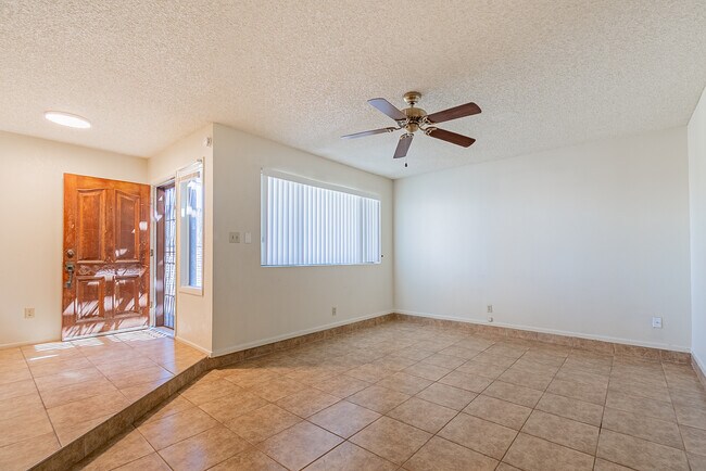 Building Photo - 2650 S Los Amigos Dr