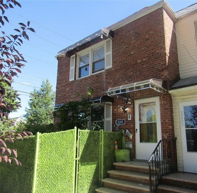 Building Photo - 82-01-8251 251st St