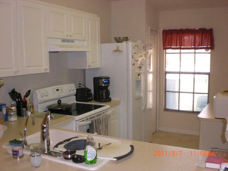 Building Photo - 1140 Luminary Cir