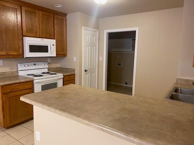 Building Photo - 1097A Highland Dr