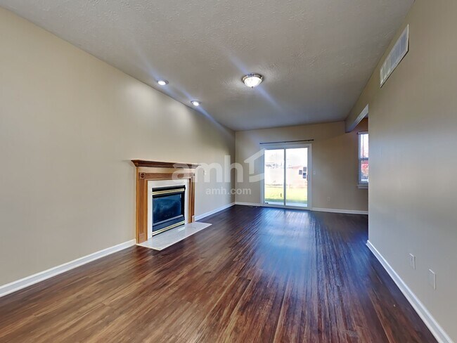 Building Photo - 6543 Vonnie Vale Ct