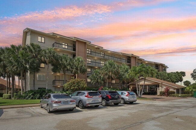 Building Photo - 1601 Marina Isle Way
