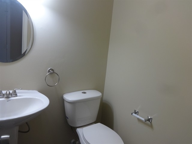 Building Photo - 5116 Sand Ct