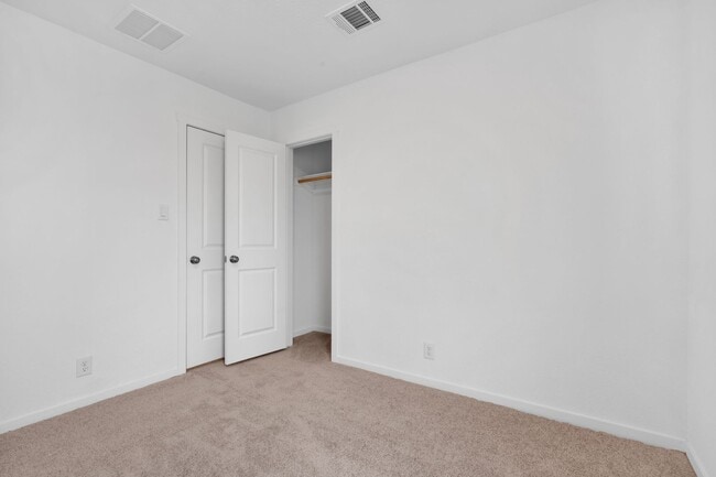 Building Photo - New Construction 4-Bedroom Home in Tres Laurels – Resort-Style Amenities & Prime Location!