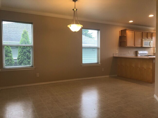 Building Photo - Walnut Grove 2 Bedroom, 2 Bath Condominium