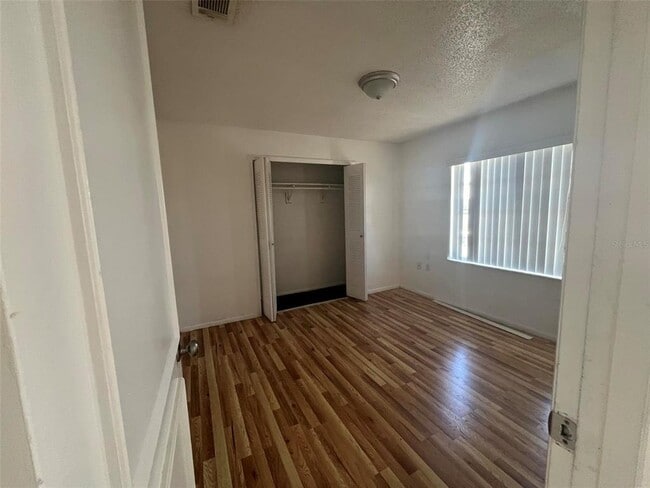Building Photo - 1109 Woodman Way