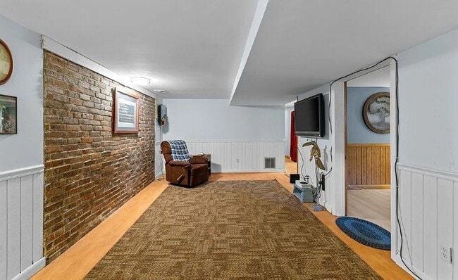 Building Photo - 141 Commonwealth Ave