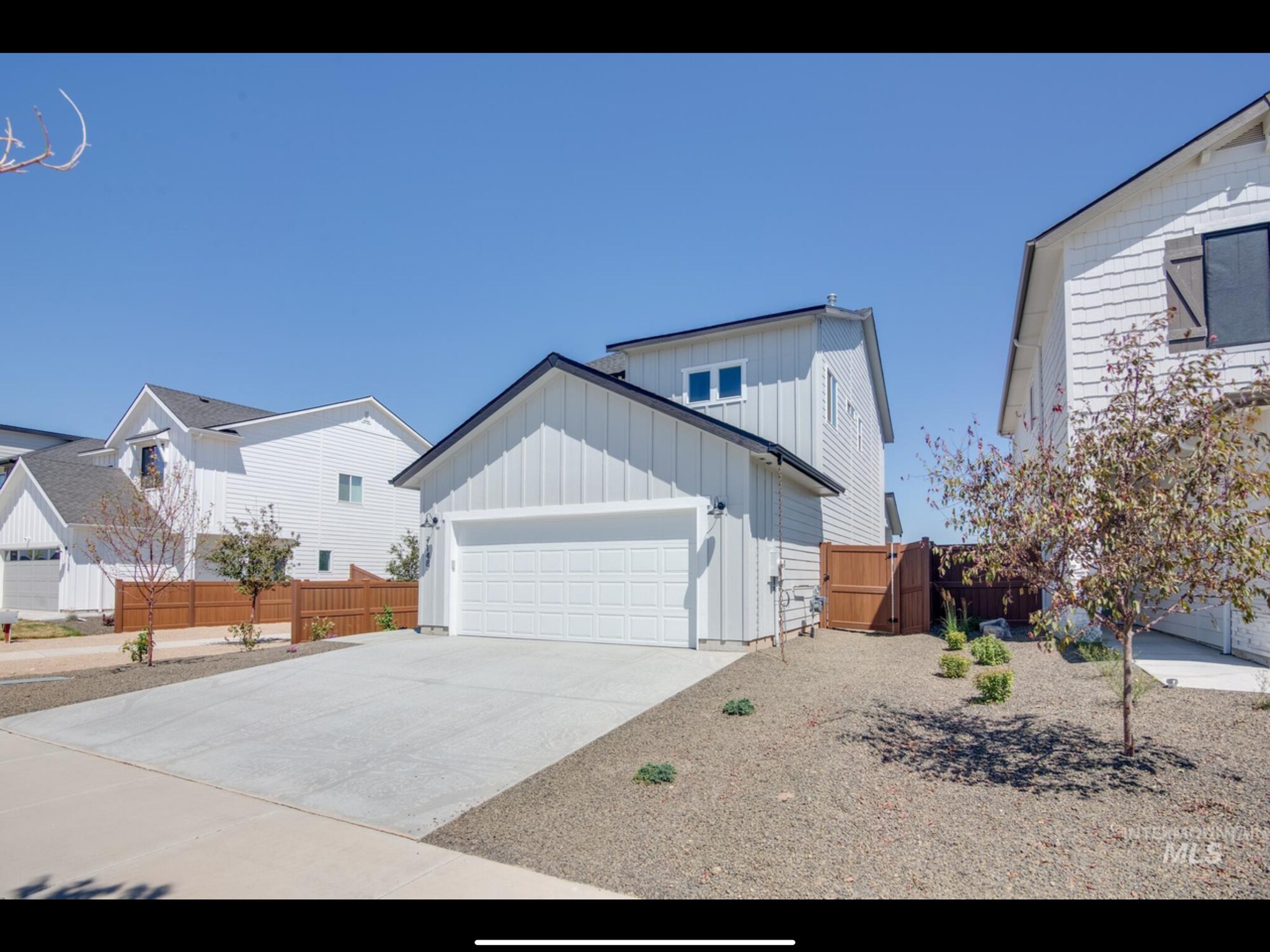 Building Photo - 7148 W Riverwood St
