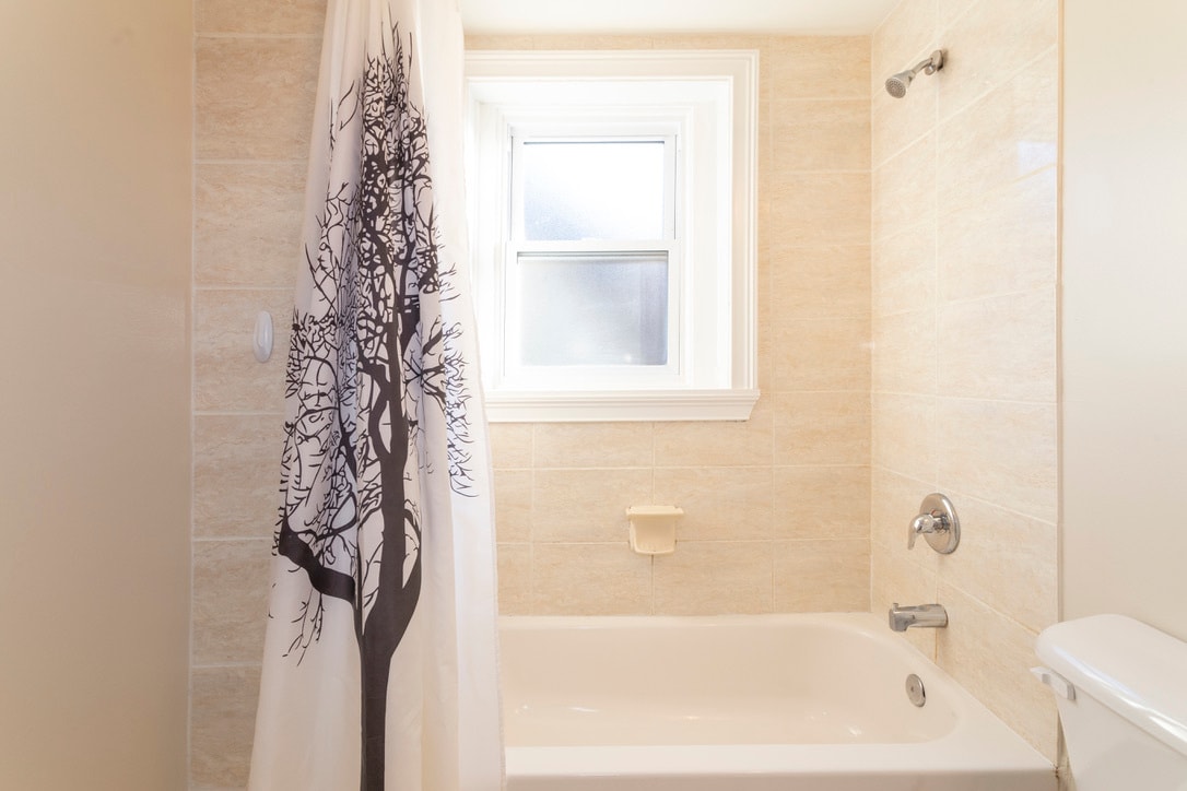 Bathroom - 300 E 32nd St