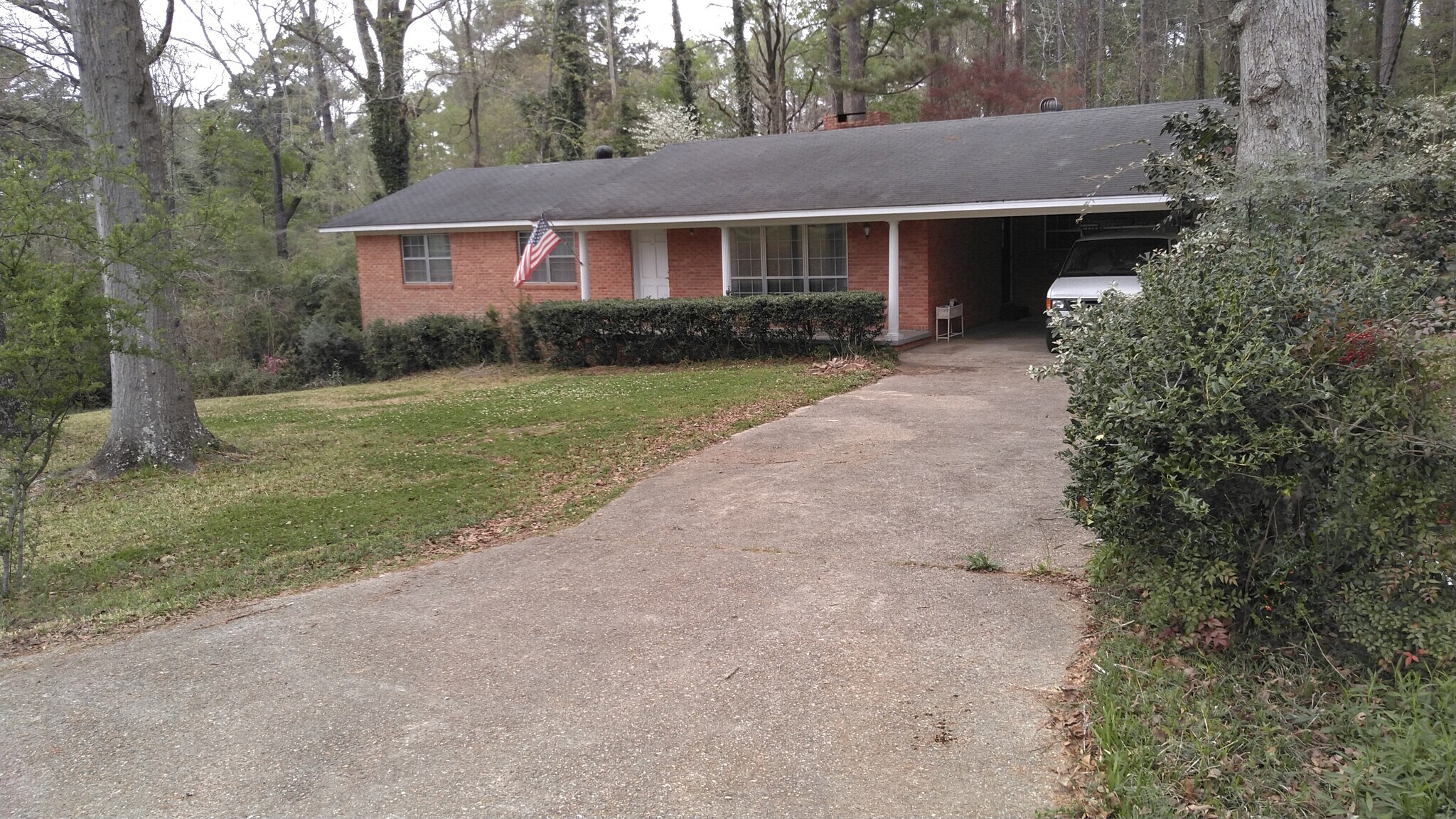Building Photo - 5712 Bounds Rd