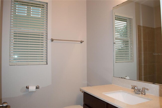 Building Photo - 8112 Summerlake Groves St