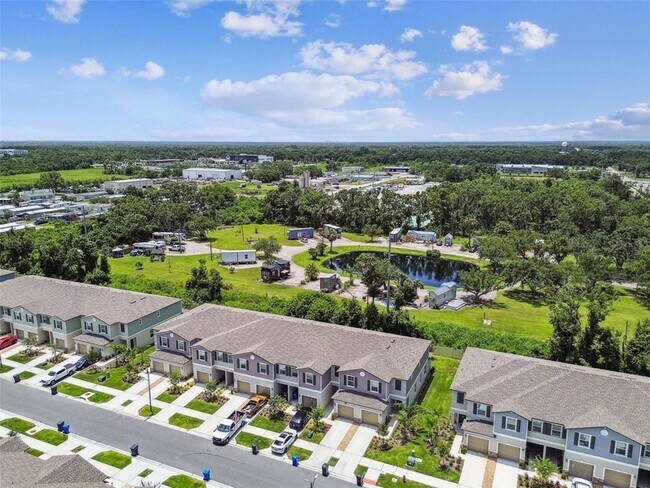 Building Photo - 2513 Sunray Venus Wy