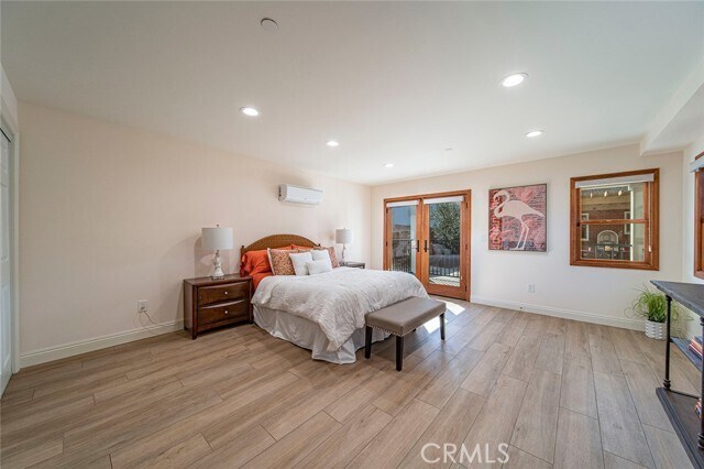 Building Photo - 2723 E Ocean Blvd