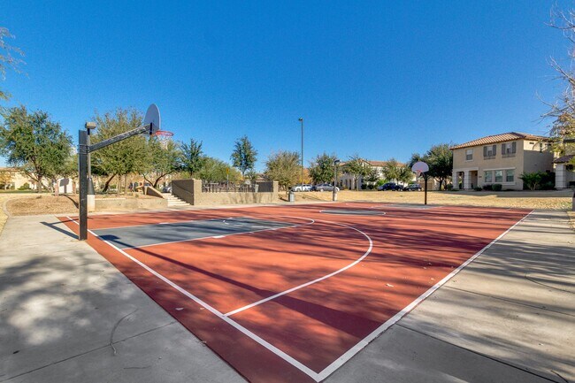 Building Photo - Gorgeous 3 bed/2 bath in Power Ranch!