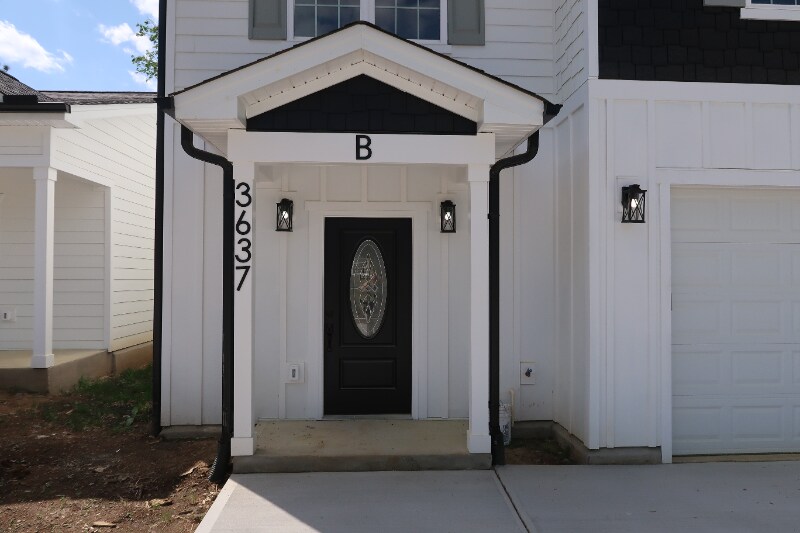 Building Photo - 3637 Guess Rd