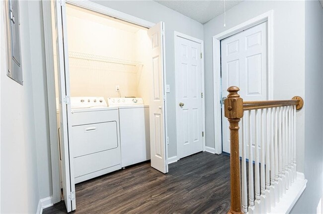 Building Photo - 3622 Ginnis Rd