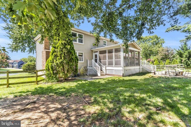 Building Photo - 3204 Lock Gate Ct