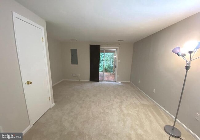 Building Photo - 11198 Silentwood Ln