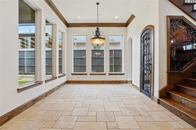 Building Photo - 3725 W 5th St