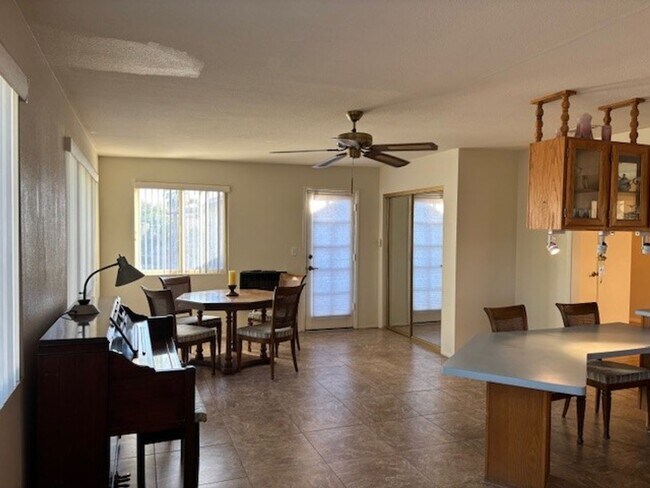 Building Photo - Lovely Home in 45+ Active Adult Community of Leisure World.  Available May through November 2026,...