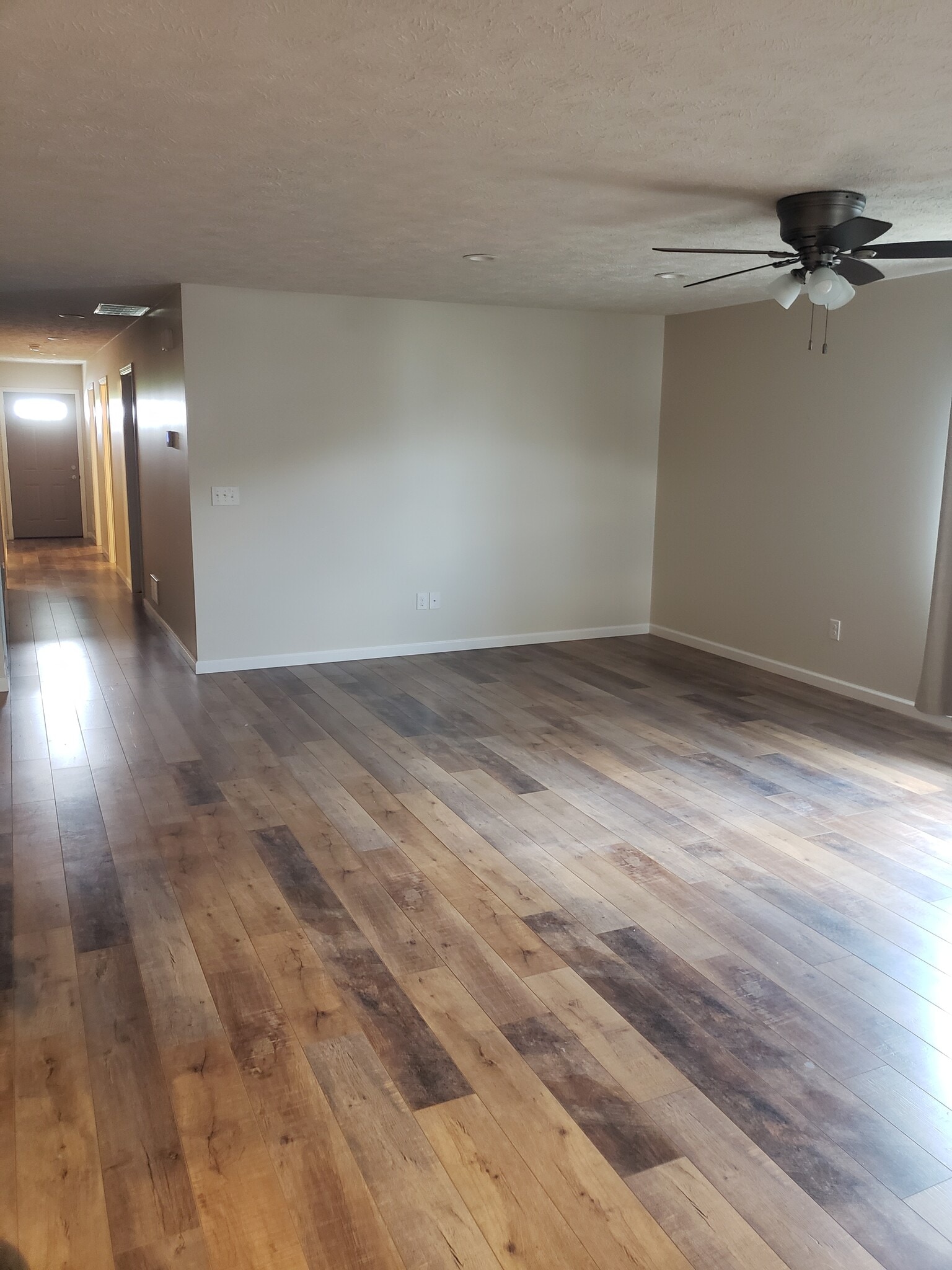 Building Photo - 811 G Avenue Pl