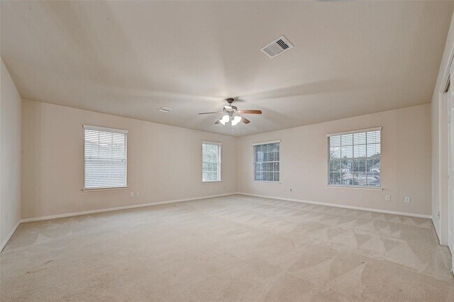 Building Photo - 21587 Tims Harbor Dr