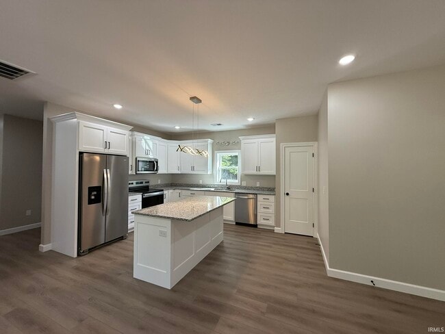 Building Photo - 3417 S Knightridge Rd