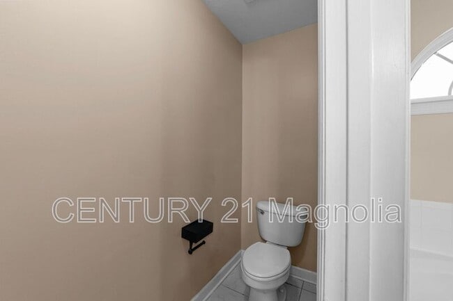 Building Photo - 832 Prairie Ln