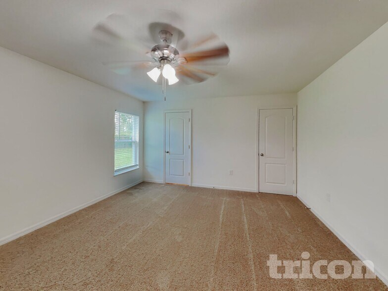 Building Photo - 2 Riverina Dr