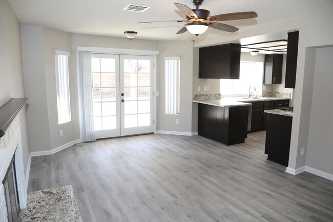Building Photo - 3540 Stillmeadow Ln