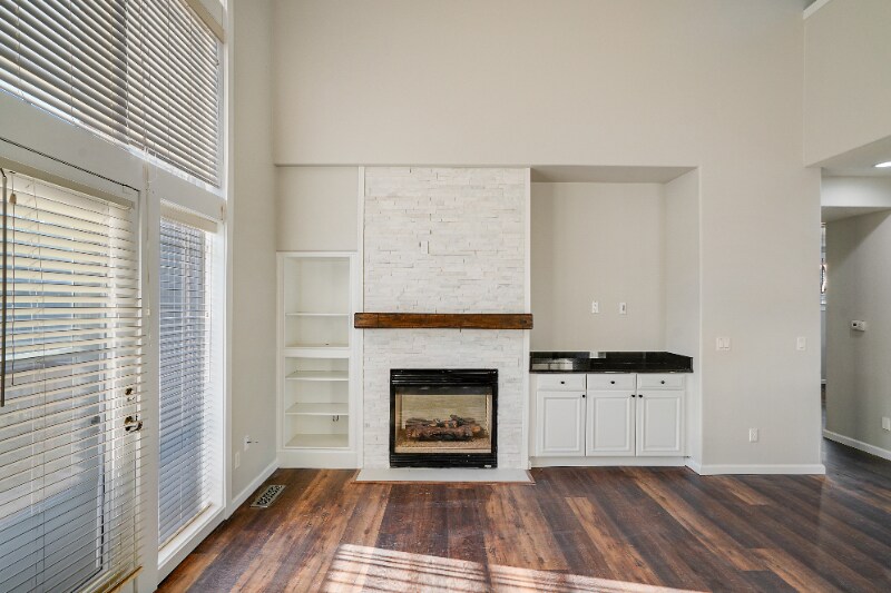 Building Photo - 1320 West Meadows Dr NW