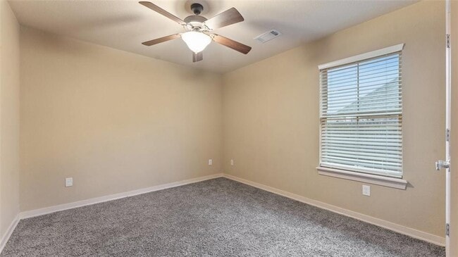 Building Photo - 3443 W Earnhardt Dr