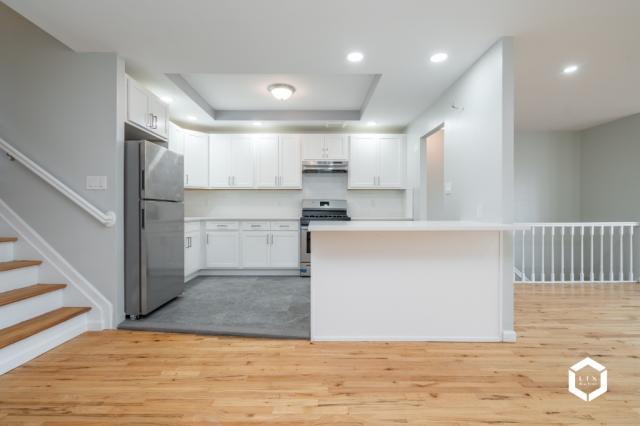 Building Photo - 2 bedroom in BROOKLYN NY 11236