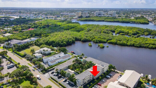 Building Photo - 6520 N Ocean Blvd