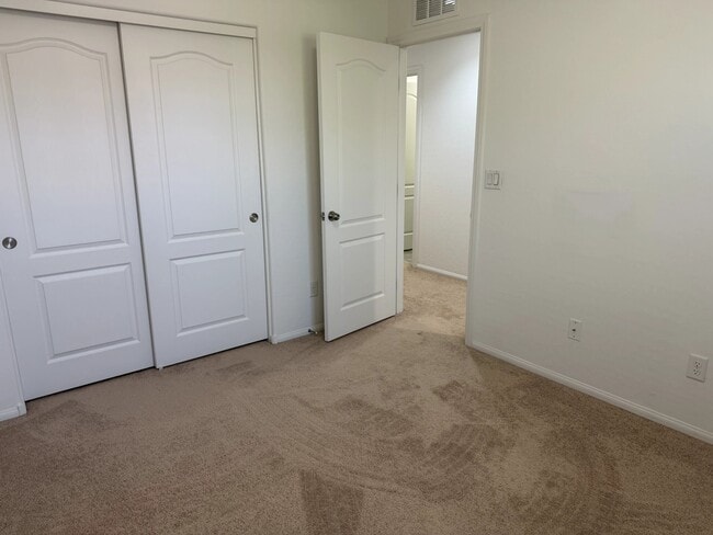 Building Photo - 10743 Centerville Bay Ct