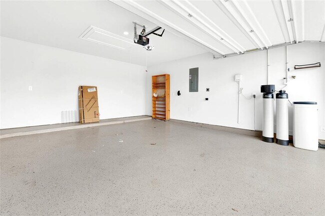Building Photo - 2530 Alder Wood Ln