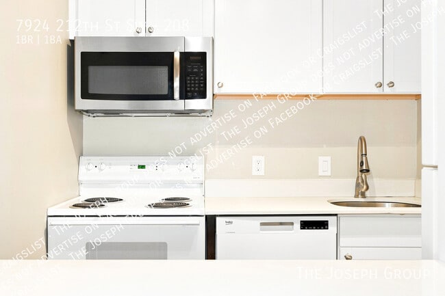 Building Photo - 7924 212th St SW