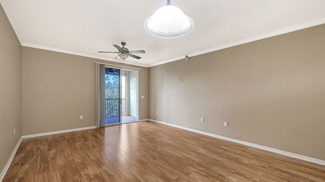 Building Photo - 4990 Baraldi Cir