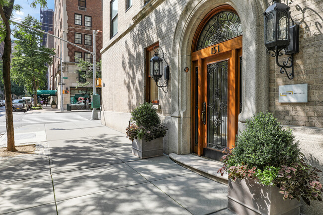 151 East 80th Street - 151 E 80th St New York NY 10075 | Apartment Finder