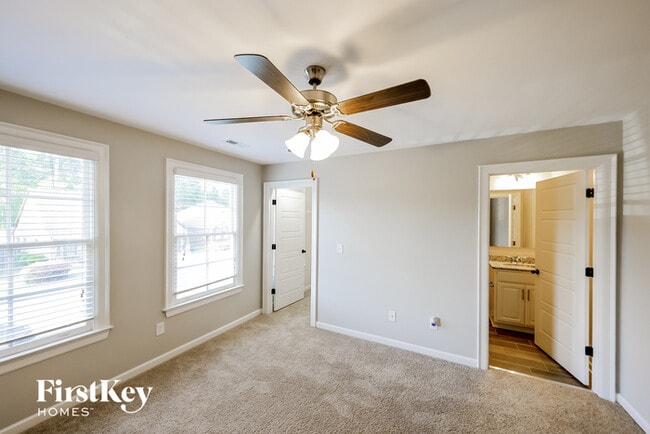 Building Photo - 1205 Hunters Gate Dr