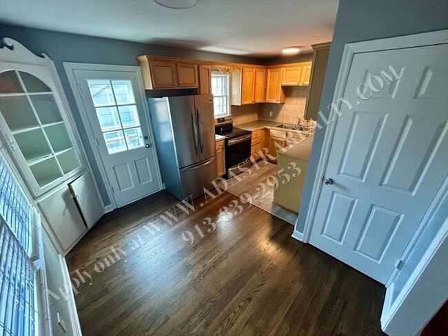 Building Photo - Updated 3 bed 2 bath home in Waldo-Available NOW!!