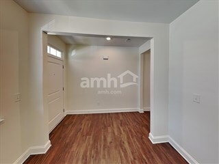 Building Photo - 7218 Garrett Ct