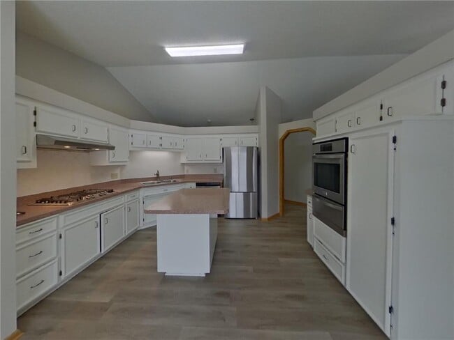 Building Photo - 1503 Palomino Trail