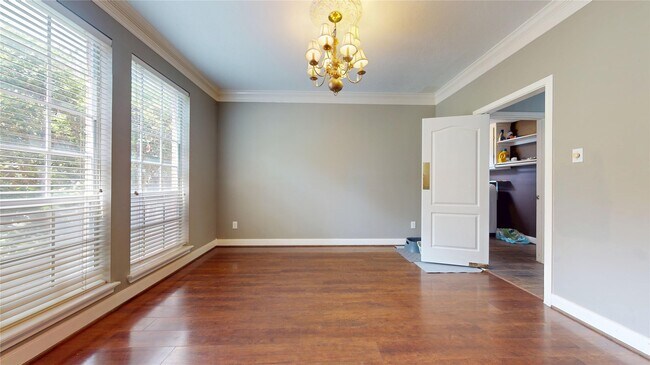 Building Photo - 9222 Symphonic Ln