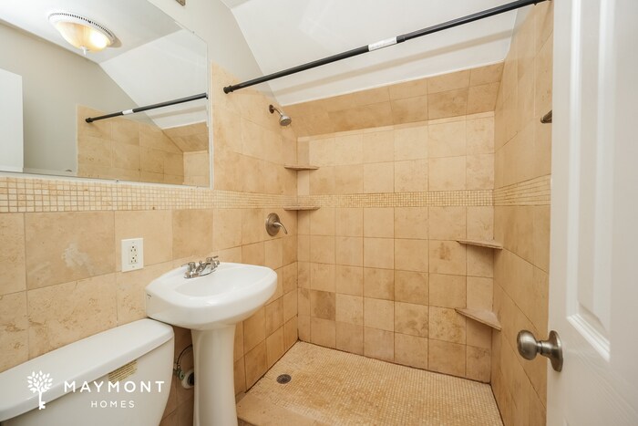 Building Photo - 11416 Granger Rd