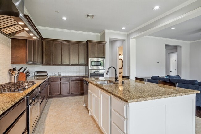 Building Photo - 18531 Duke Lake Dr