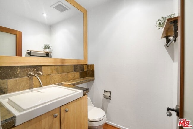 Building Photo - 24 Westwind St