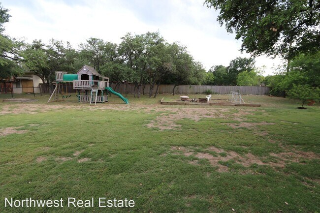 Building Photo - 4 br, 2.5 bath House - 11206 Burnt Sienna