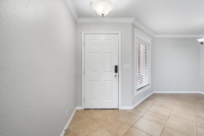 Building Photo - 3047 Waddell Ave