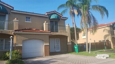 Building Photo - 15852 SW 71st Terrace